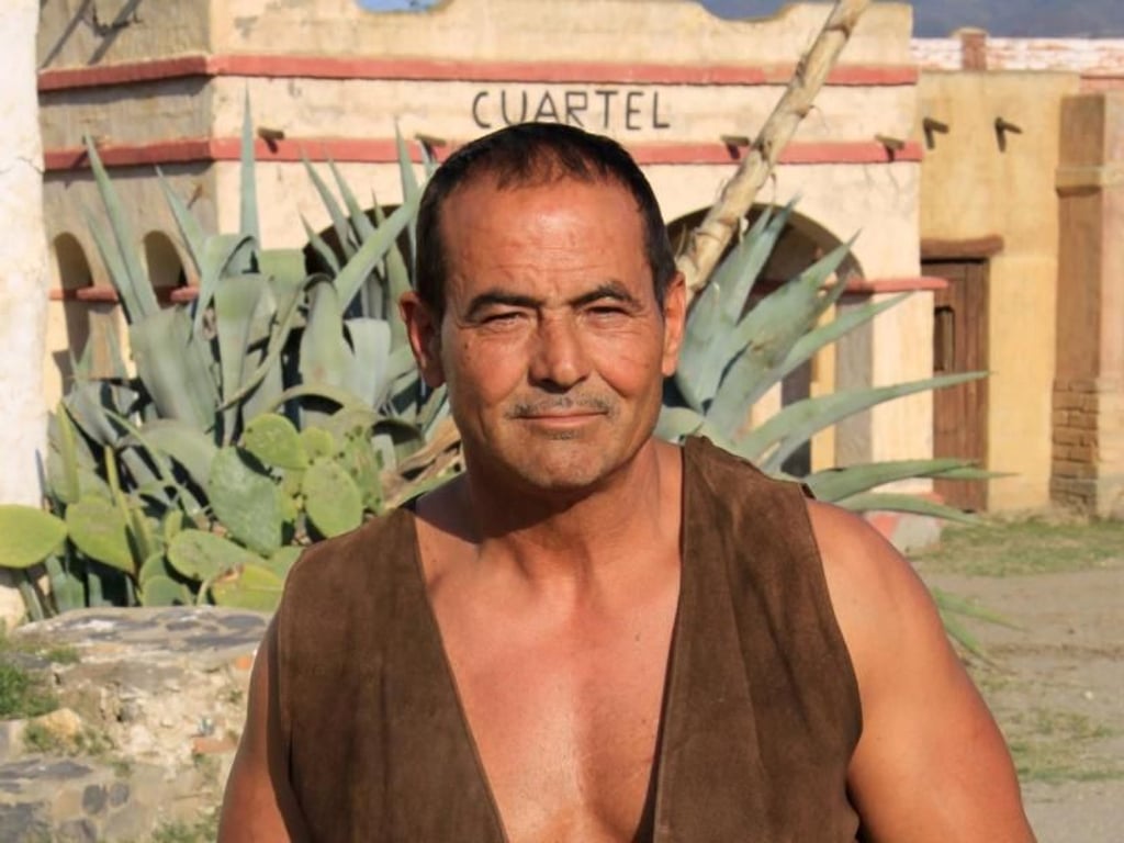 Der Stuntman Jesus Lopez hat in den Westernstädte der Tabernas-Wüste schon mit vielen Hollywood-Größen gespielt. Foto: Manuel Meyer