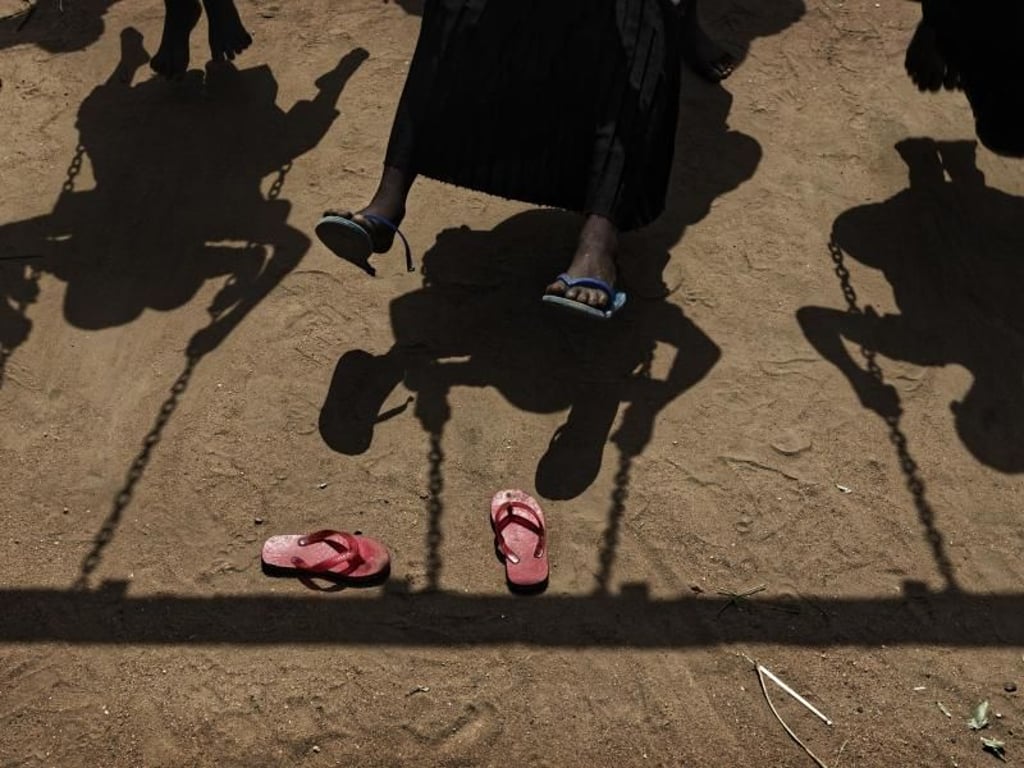 Jährlich sterben über 100.000 Babys durch Krieg. Das geht aus einem Bericht der Kinderrechtsorganisation Save the Children hervor. Foto: Ben Curtis/AP/dpa