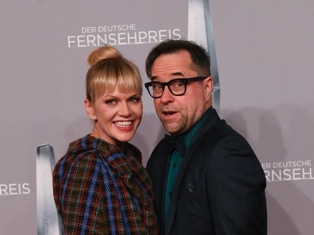 Anna Loos und Jan Josef Liefers auf dem roten Teppich. Foto: Henning Kaiser