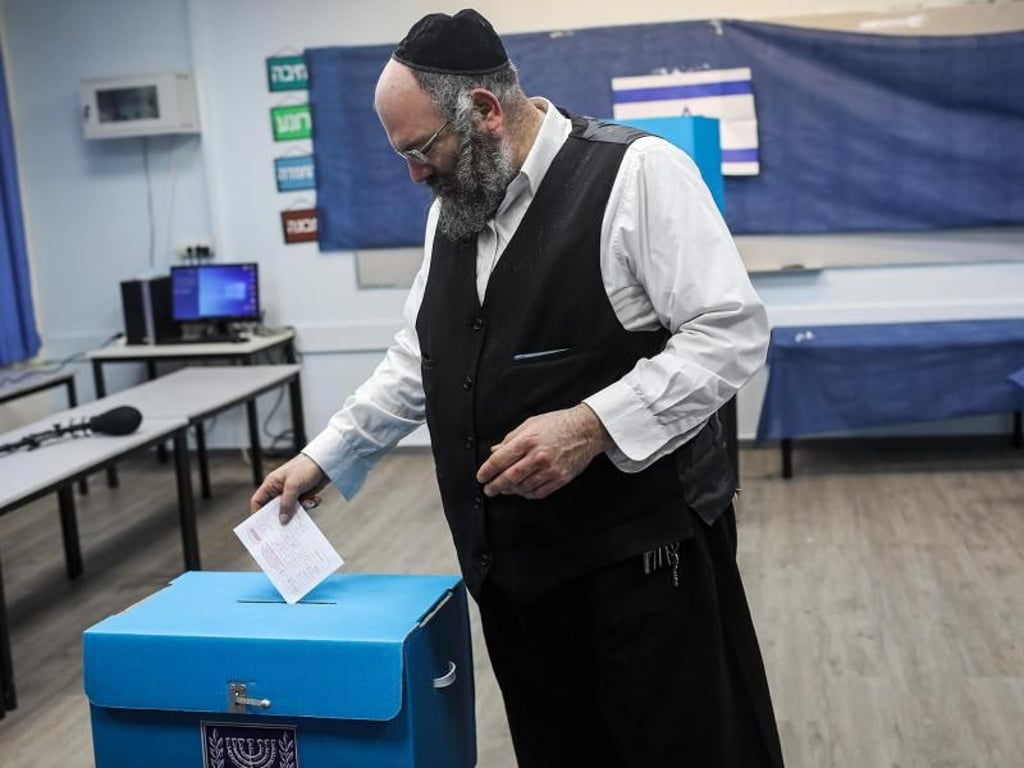 Rund 6,4 Millionen Wahlberechtigte sind aufgerufen, die 120 Mitglieder des israelischen Parlaments zu bestimmen. Foto: Ilia Yefimovich