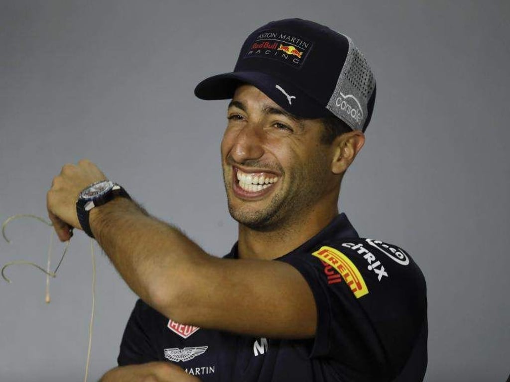 Begehrt bei den Formel-1-Topteams: Red-Bull-Pilot Daniel Ricciardo. Foto: Luca Bruno/AP/dpa