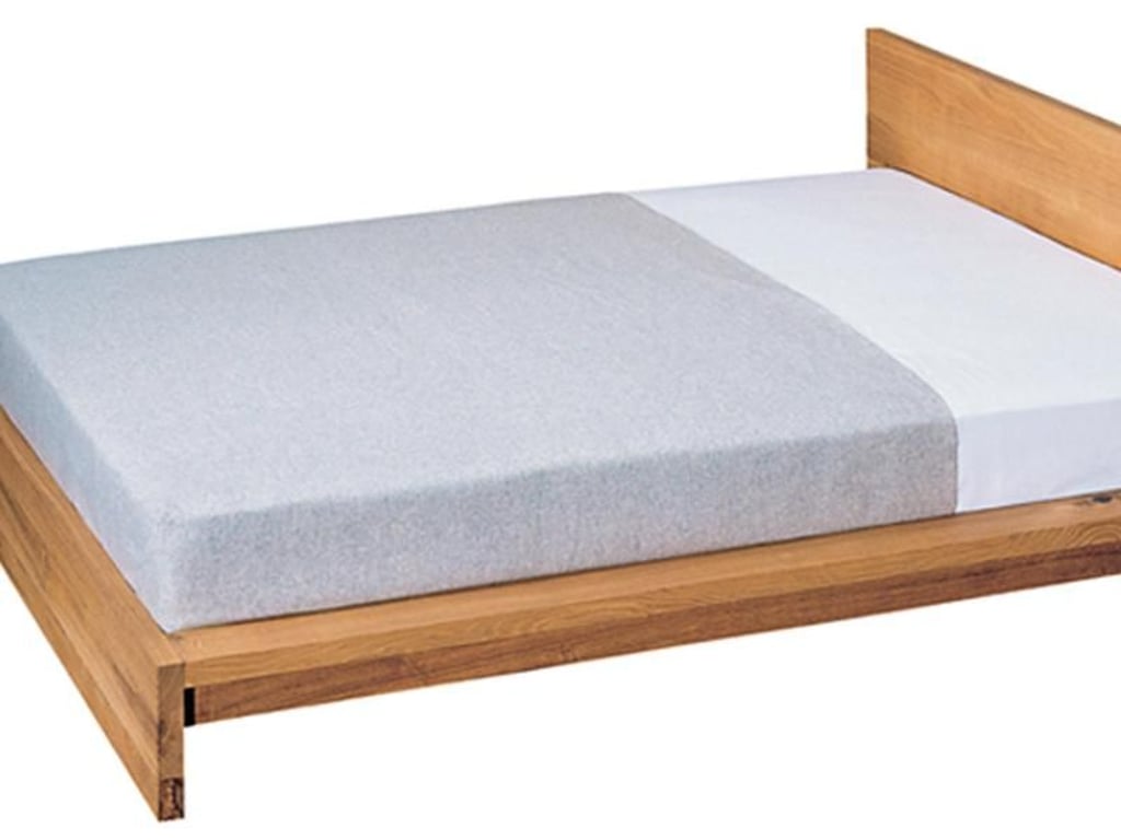 Das Bett «MO» der Möbelmarke e15. Foto: Martin Url/Philipp Mainzer/e15