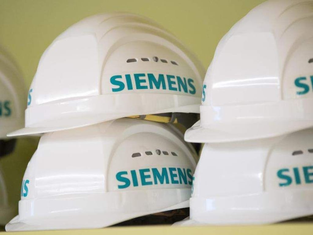 Trotz des getrübten Umfeldes steigerte Siemens aber den Umsatz um 4 Prozent auf rund 21,3 Milliarden Euro. Foto: Sebastian Kahnert