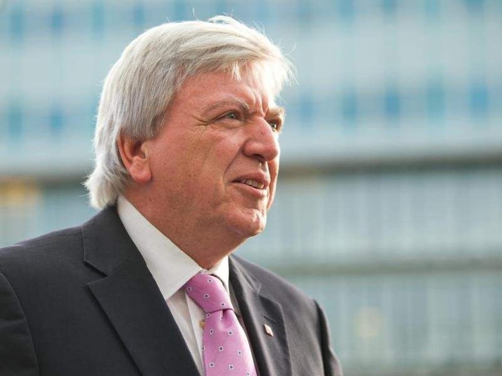 Wohnen, wo andere Leute arbeiten: Volker Bouffier sucht nach Lösungen. Foto: Michael Kappeler/Archiv