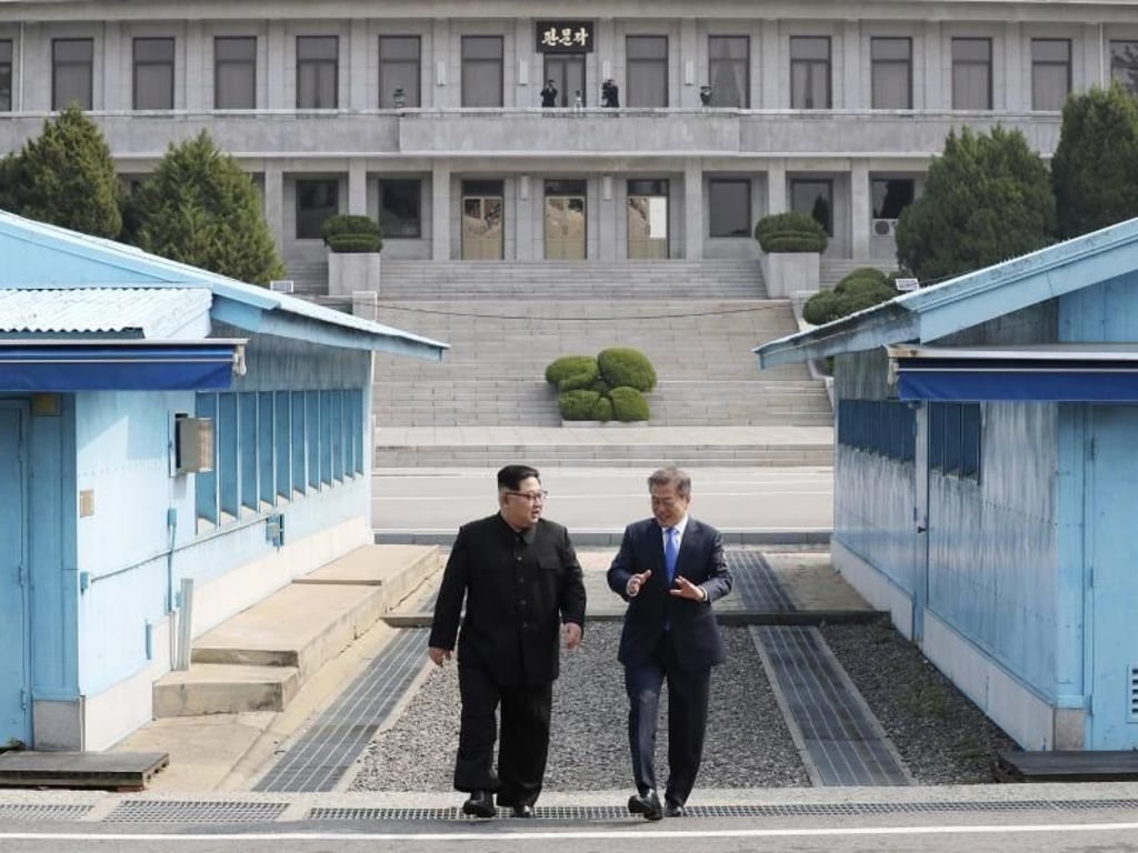 Historischer Korea-Gipfel im Grenzort Panmunjom: Hier könnte auch der Gipfel von Donald Trump und Kim Jung On stattfinden. Foto: Korea Summit Press Pool/AP