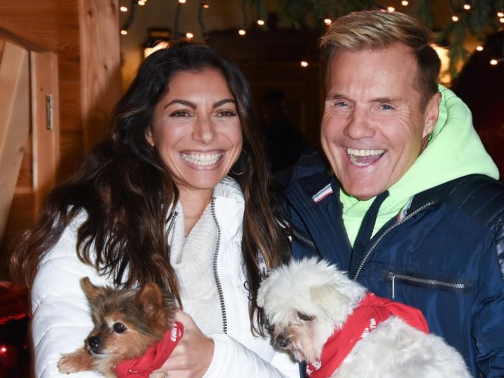 Dieter Bohlen und seine Lebensgefährtin Carina Walz auf dem Weihnachtsmarkt auf Gut Aiderbichl. Foto: Volker Dornberger