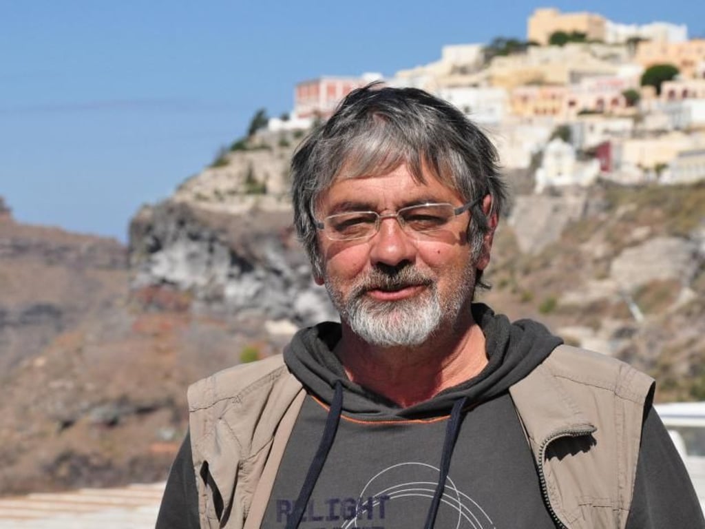 Klaus Bötig ist Autor und hat rund 40 Reiseführer über Griechenland geschrieben. Foto: Christiane Bötig/dpa-tmn