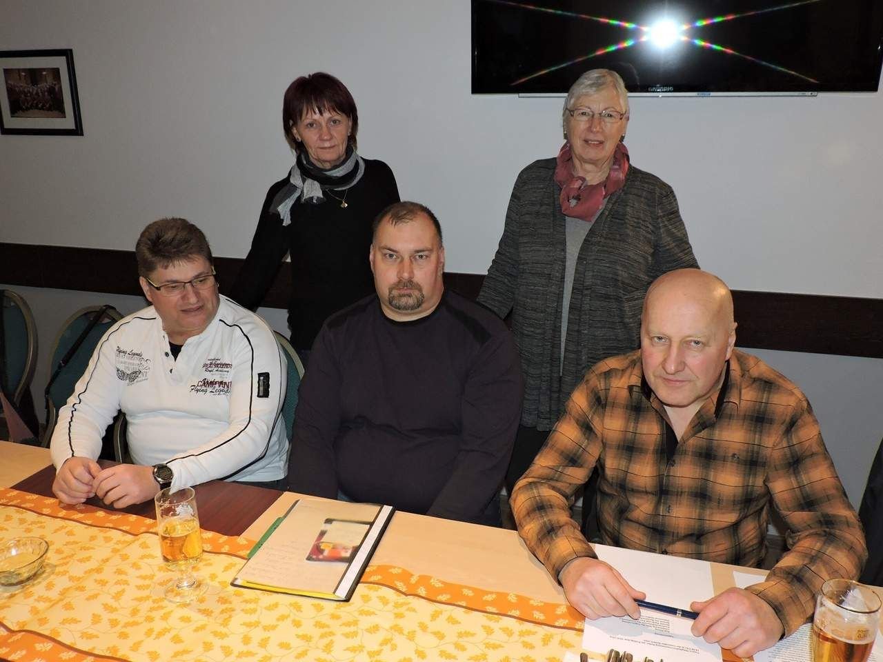 Nachbarschaftsgesetz statt GärtnerLektüre
