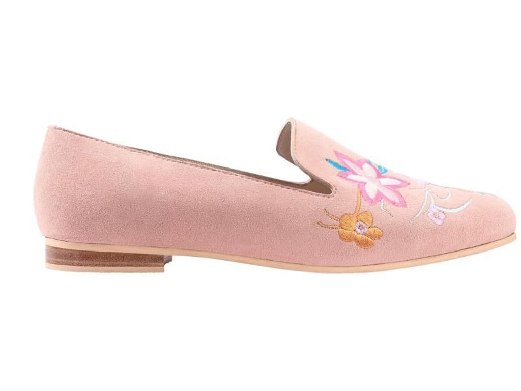 Bei der Form ist bei Slippern jetzt alles zu haben. Eckige Silhouetten liegen ebenso im Trend wie leicht runde Formen, wie bei diesem Modell von Görtz (Ca. 70 Euro). Foto: Görtz