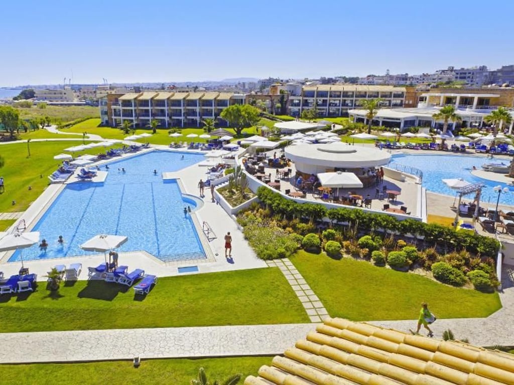 Derzeit gibt es 13 Magic Life Clubs in fünf Ländern: Hier der «Magic Life Candia Maris Imperial» auf Kreta. Foto: TUI Magic Life