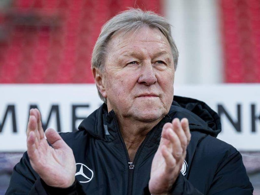 Horst Hrubesch will Kindern und Jugendlichen zu besseren Startchancen ins Leben verhelfen. Foto: Robert Michael