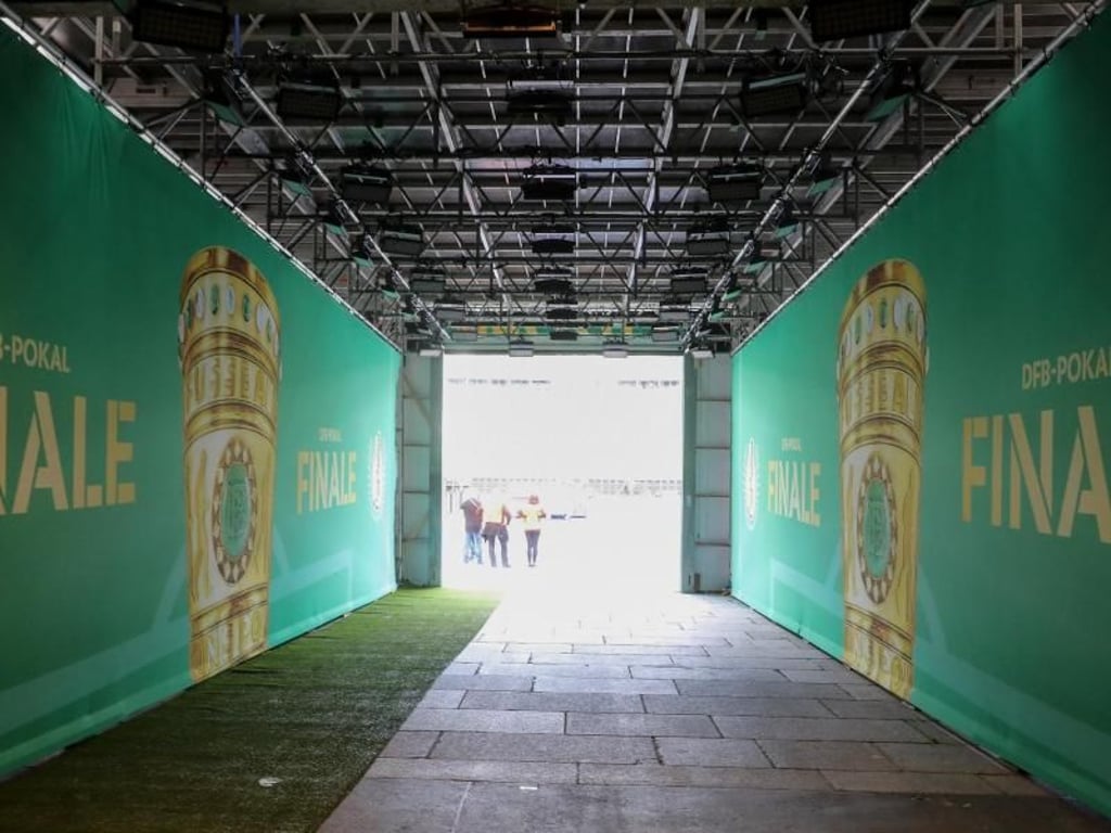 Der Blick in den Spielertunnel des Berliner Olympiastadions. Foto: Jan Woitas