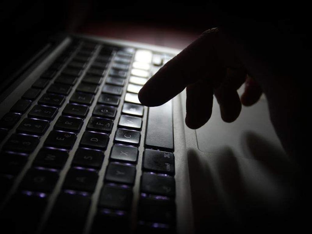 Momentan verschicken Betrüger E-Mails mit gefälschten Apple-Rechnungen, um an die persönlichen Daten der Nutzer zu gelangen. Foto: Karl-Josef Hildenbrand