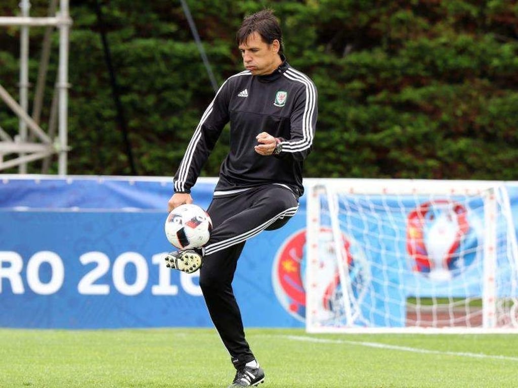 Chris Coleman zeigte sich vor dem Spiel gegen Portugal optimistisch. Foto: Eddy Lemaistre