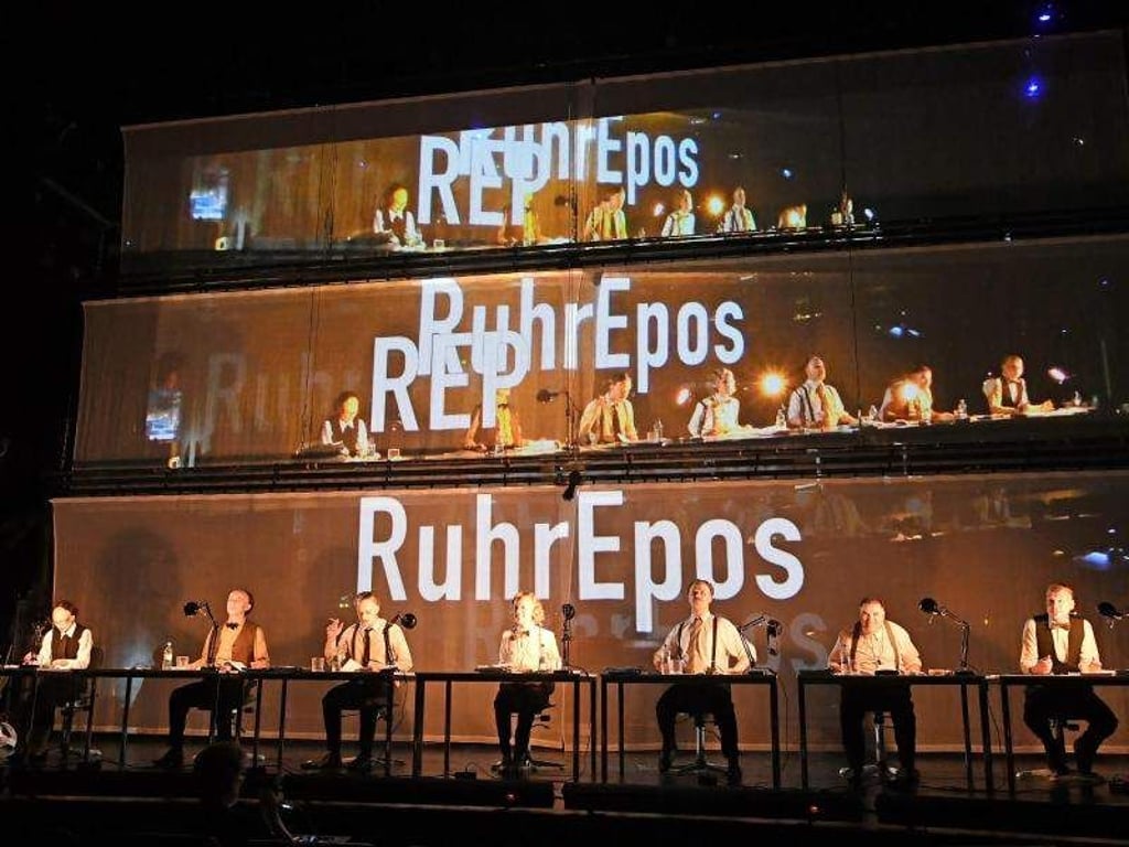 Eine multimediale Show: Das «Ruhrepos» von Bertolt Brecht, Kurt Weill und Carl Koch ist nie realisiert worden. Foto: Holger Hollemann