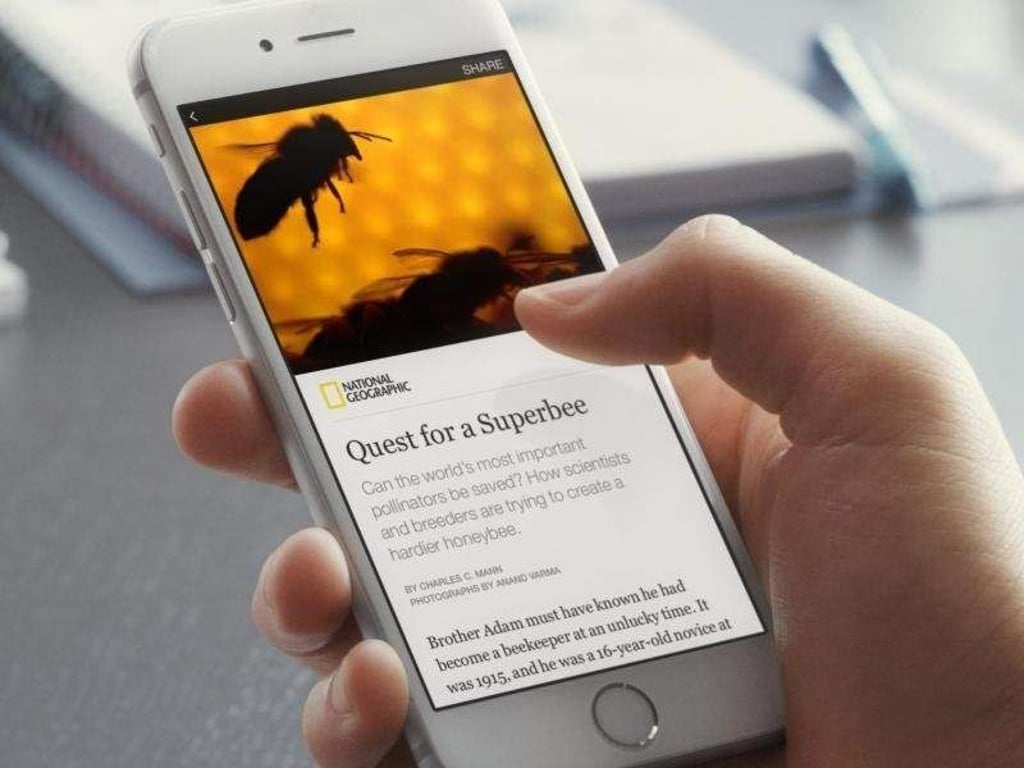 Mit der App «Instant Articles» des sozialen Netzwerks Facebook gelangen komplette Beiträge auf das Smartphone. Foto: Facebook