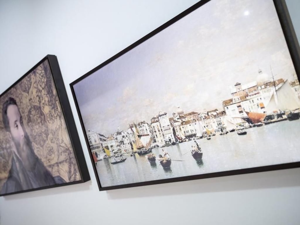 Wie gemalt: Samsung zeigt auf der IFA einen Fernseher, der auf Wunsch Kunstwerke anzeigt und dann wie ein Bilderrahmen aussieht. Daher rührt auch der Name «The Frame». Foto: Florian Schuh/dpa-tmn