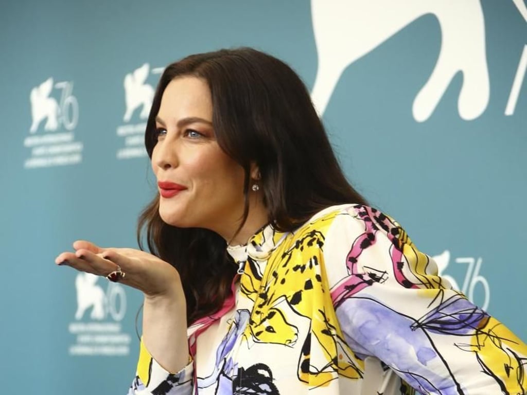 Liv Tyler pustet Küsschen. Foto: Joel C Ryan/Invision/AP
