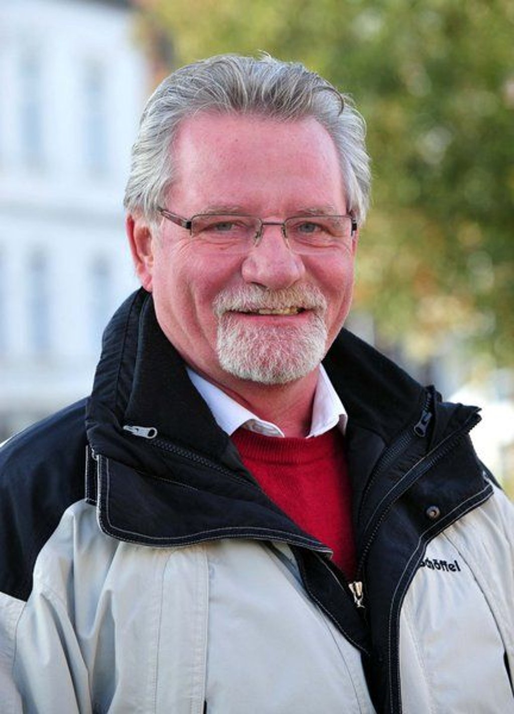 Foto: Uli LŸcke--Kurt Petzerling aus Ottersleben wurde nominiert fŸr den "Magdeburger des Jahres 2012". Er engagierte sich in besonderem Ma§e fŸr die 1075 Jahrfeier Otterslebens.