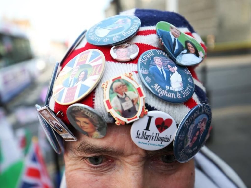 Royaler Fan vor Windsor Castle. Foto: Jonathan Brady