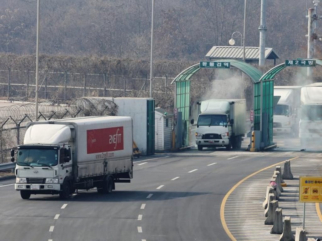 Abzug aus Kaesong: Südkoreanische Firmen verlassen im Februar 2016 die nordkoreanische Sonderwirtschaftszone. Foto: Kim Chul-Soo