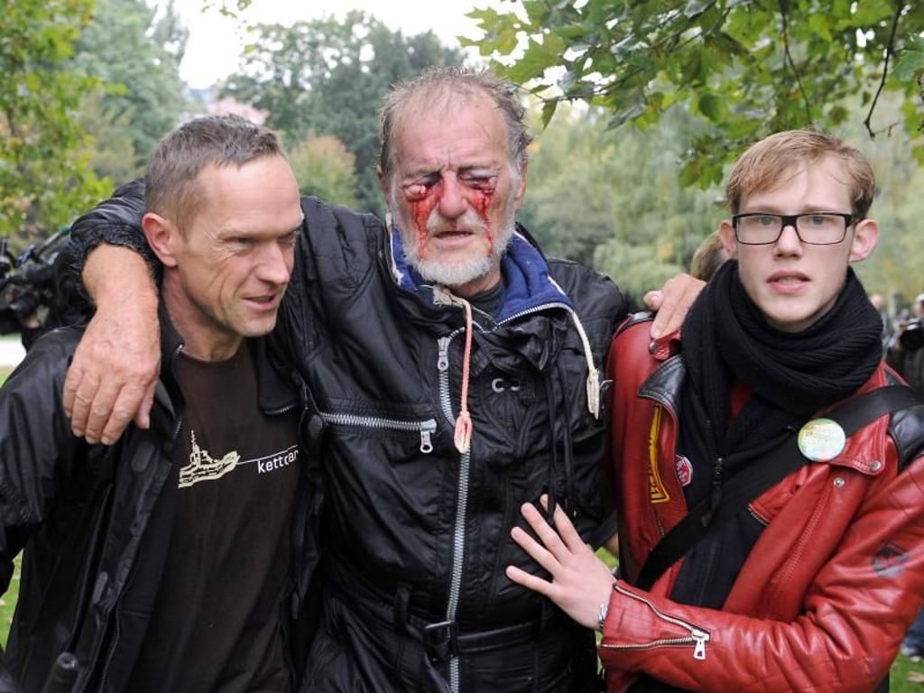 Der «schwarze Donnerstag»: Im September 2010 eskaliert ein Polizeieinsatz gegen die Stuttgart-21-Gegner. Foto: Marijan Murat