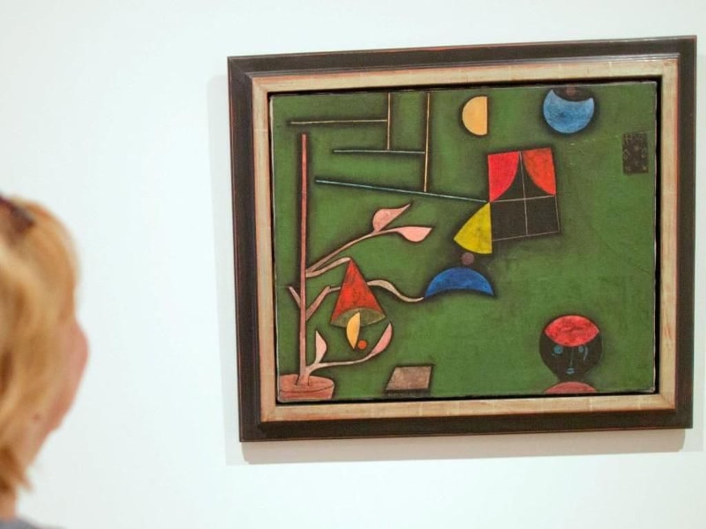 Plaul Klees Stilleben "Pflanze und Fenster" (1927) m Museum Berggruen in Berlin. Foto: Jörg Carstensen/dpa