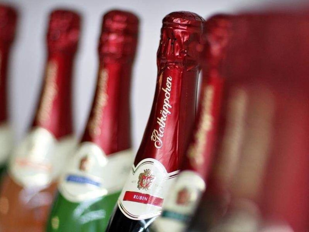 Rotkäppchen-Sekt erfreut sich großer Beliebtheit. Foto: J. Woitas/Archiv