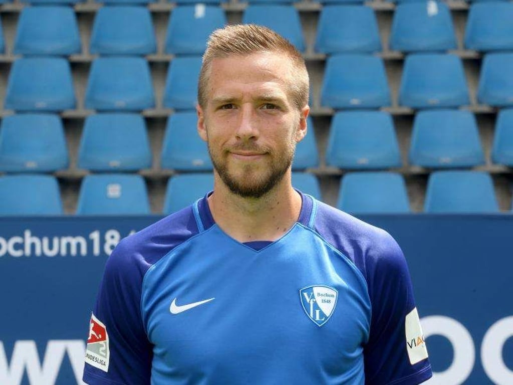 Marco Stiepermann wechselt vom VfL Bochum zum englischen Zweitligisten Norwich City. Foto: Roland Weihrauch