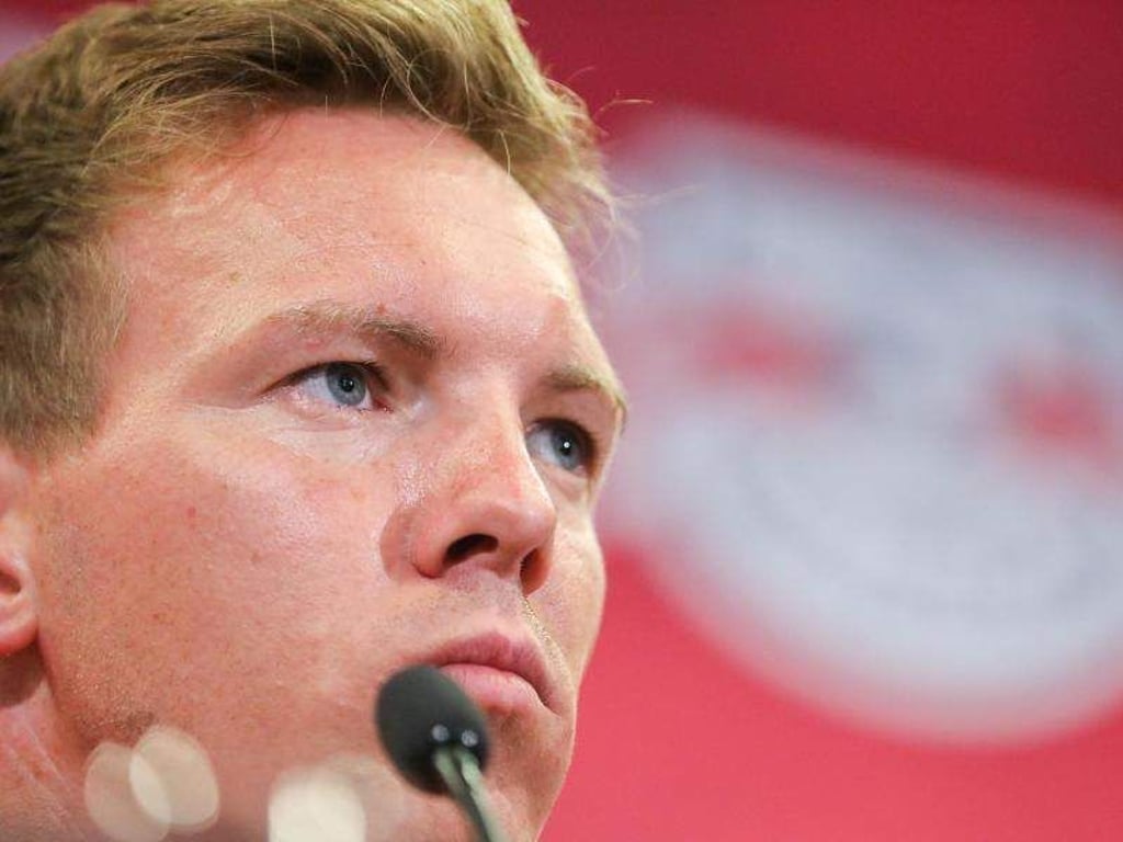 Leipzigs Cheftrainer Julian Nagelsmann bei der Pressekonferenz. Foto: Jan Woitas
