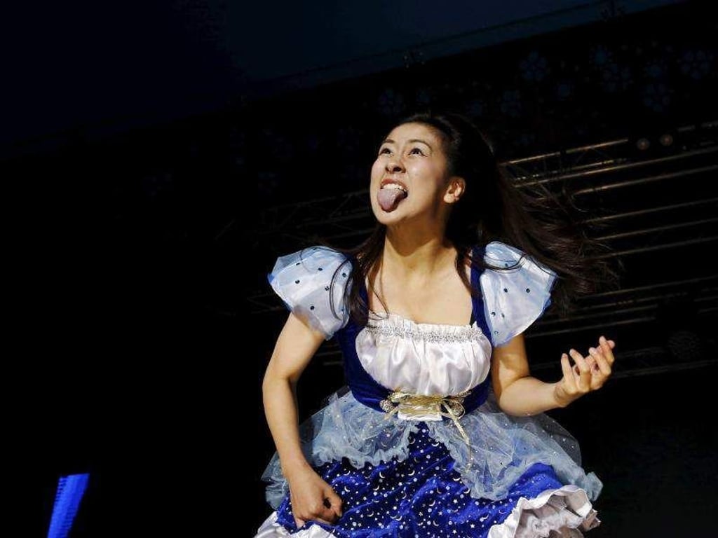 Nanami «Seven Seas» Nagura: Eine Japanerin im Dirndl ist die neue Weltmeisterin. Foto: Eeva Riihelä/Lehtikuva