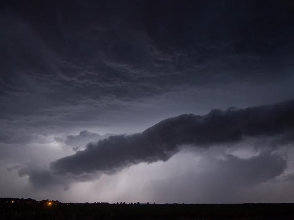 Unwetterfront. Foto: Patrick Pleul/Archiv