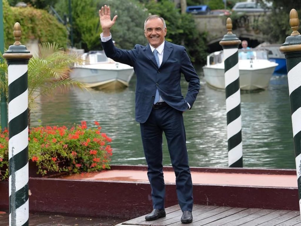 Festival-Direktor Alberto Barbera auf dem Lido - hier kommen die Stars an. Foto: Ettore Ferrari