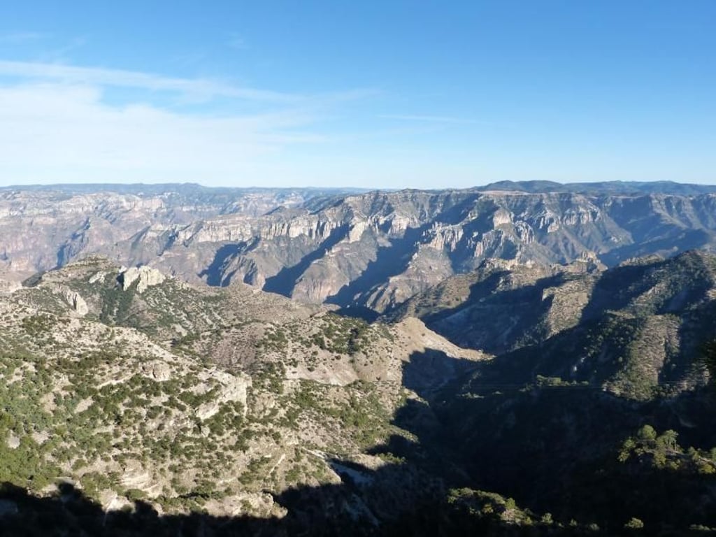 Erinnert an den berühmten Grand Canyon in den USA: der Kupfercanyon (Barranca del Cobre) in Mexiko. Foto: Florian Sanktjohanser