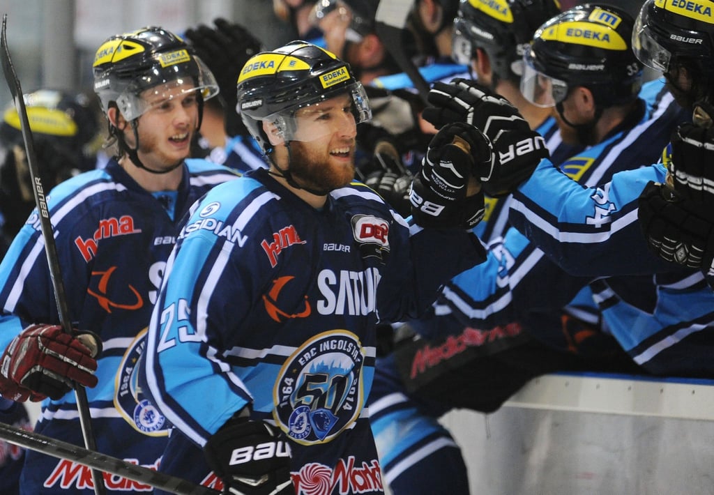 Wechselt zu den Krefeld Pinguinen in die Deutsche Eishockey Liga: Robert Sabolic.