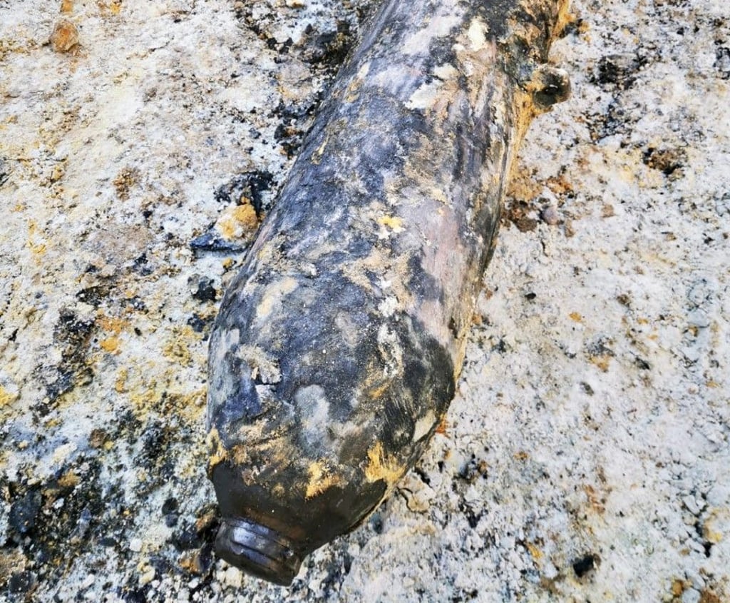 Diese Bombe wurde am Donnerstag (29.4.) auf der Baustelle des zukünftigen HFC-Nachwuchsleistungszentrums gefunden.