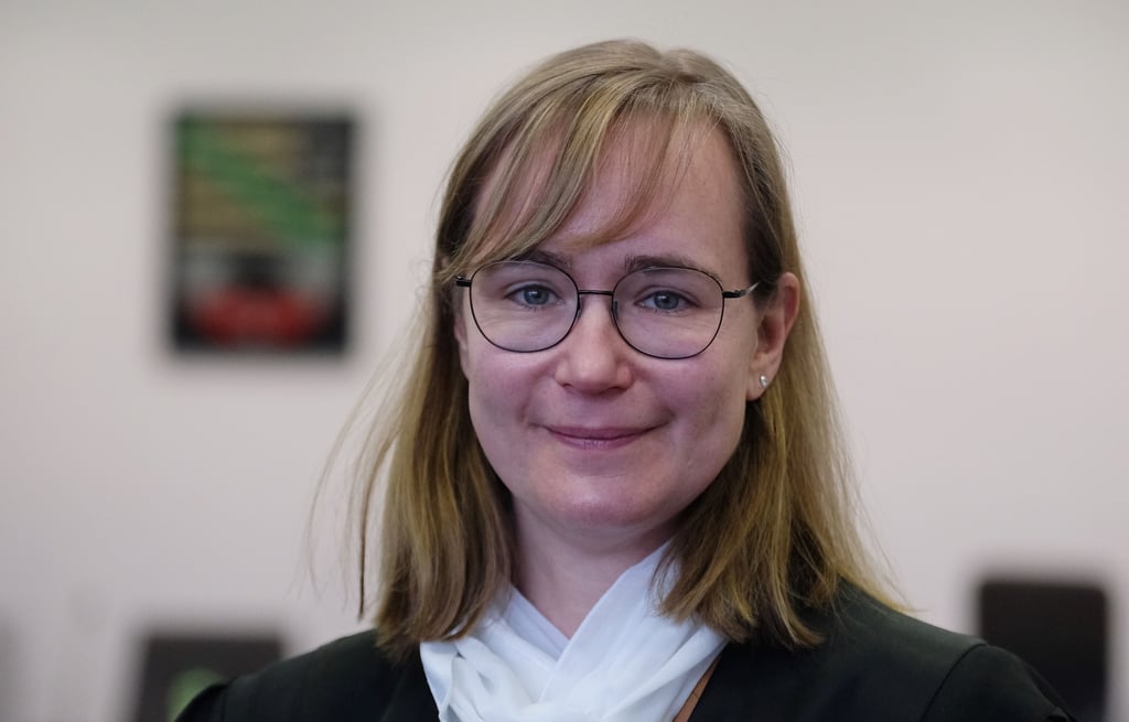 Anwältin Eva von Angern ist erstmals Spitzenkandidatin der Linken