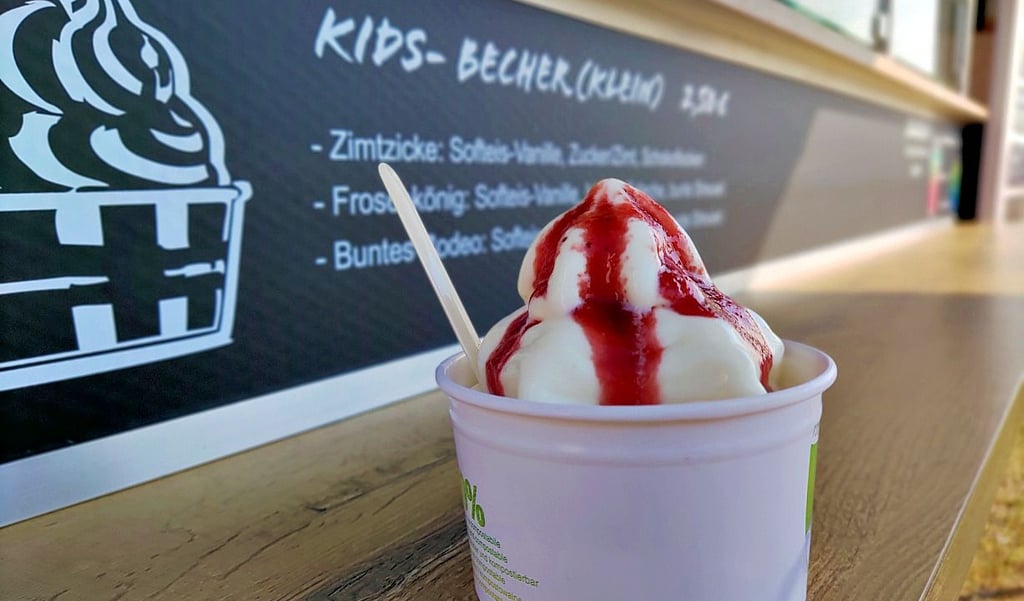 Neben Eis und Süßspeisen wird es auch herzhafte Speisen aus dem Wagen am Ditfurter See geben.