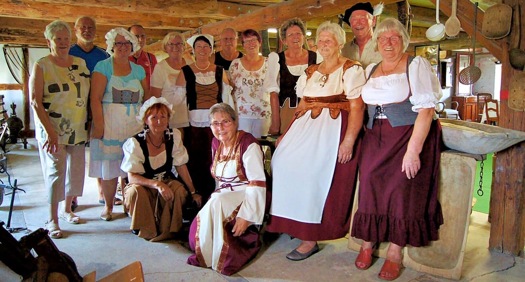 Die Mitglieder des Heimatvereins "Geschichtskreis Meitzendorf" freuen sich über die Fortsetzung der Kooperationsvereinbarung mit der Gemeinde Barleben.