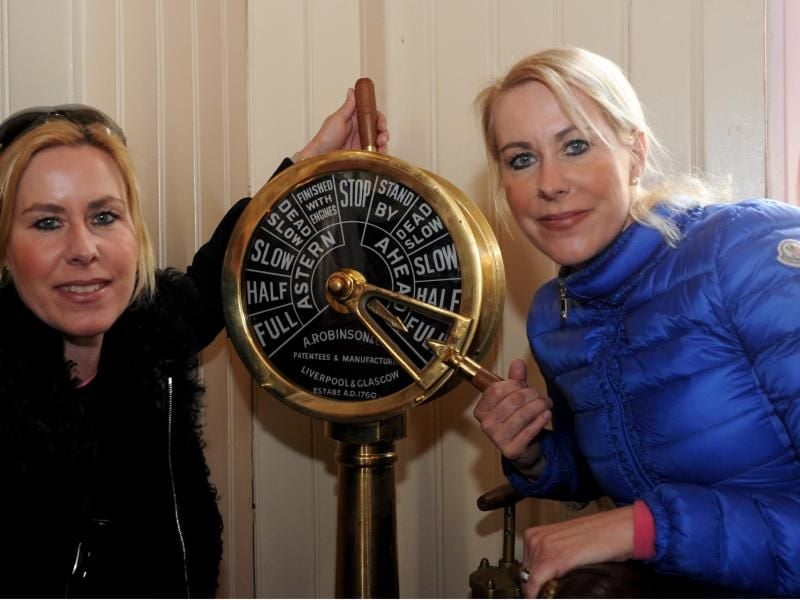 Die Ex-Reederinnen Gisa (l) und Hedda Deilmann. Foto: Carsten Rehder/Archiv
