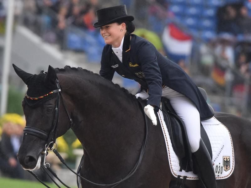 Kristina Bröring-Sprehe hat in Hagen a.T.W. mit ihrem Top-Pferd Desperados überlegen im Grand Prix gewonnen. Foto: Uwe Anspach