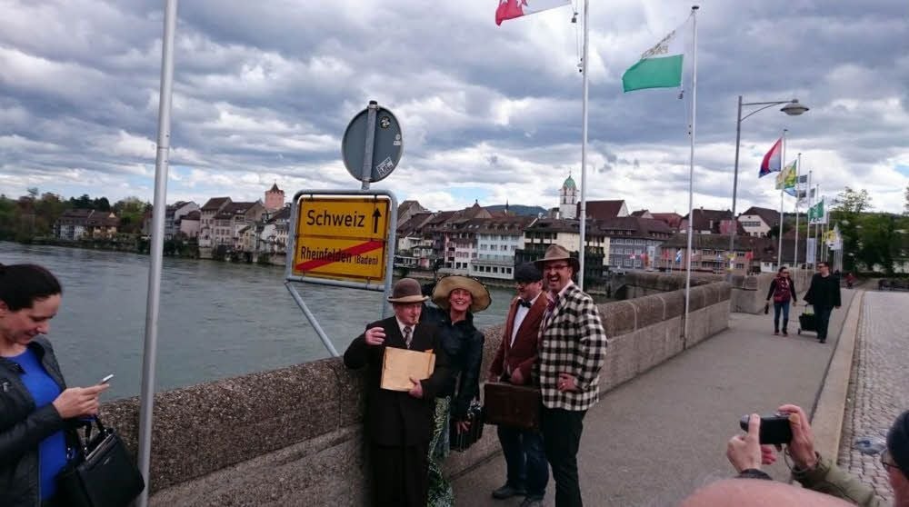 Die Würchwitzer Olsenbande pendelte am Wochenende zwischen Deutschland und der Schweiz. Im Kino in Rheinfelden wurde ihr neustes Abenteuer gezeigt, denn Teile des Films wurden hier gedreht.