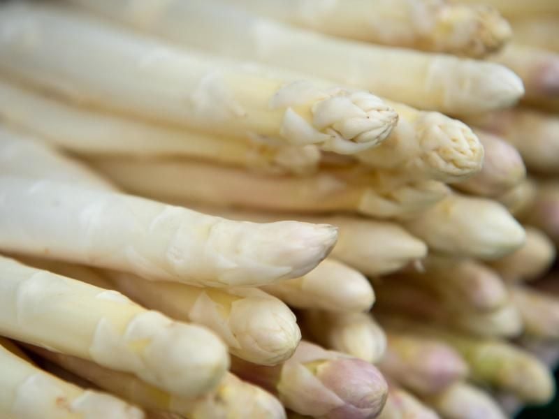 Spargel satt - jetzt ist Saison. Foto: Sven Hoppe