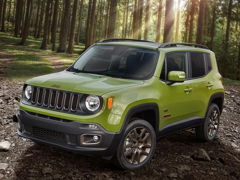 Der Jeep Renegade „75th Anniversary” wird mit verbesserter Serienausstattung ab 33 075 Euro angeboten. Foto: Jeep