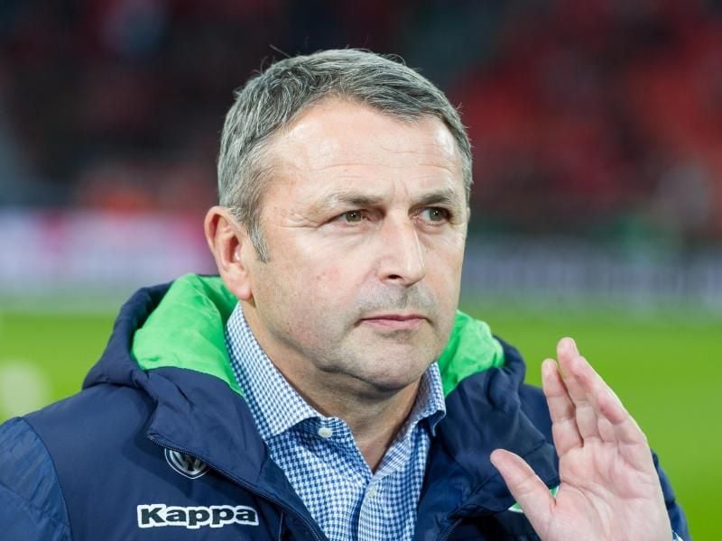 Klaus Allofs beschwört den Coup gegen Real. Foto: Guido Kirchner