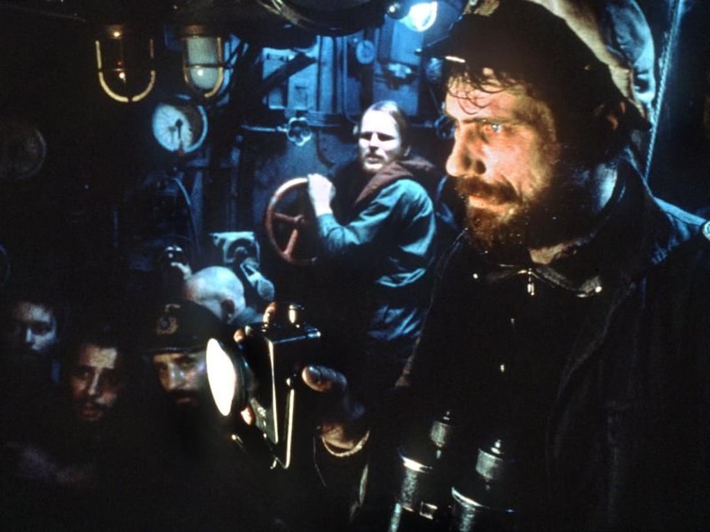 Jürgen Prochnow (r) und Herbert Grönemeyer wurden durch „Das Boot” zu Stars. Foto: dpa
