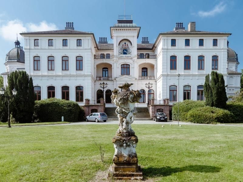 Die Unterkunft auf Schloss Salzau bietet Platz für 320 Menschen. Foto: Markus Scholz/Archiv