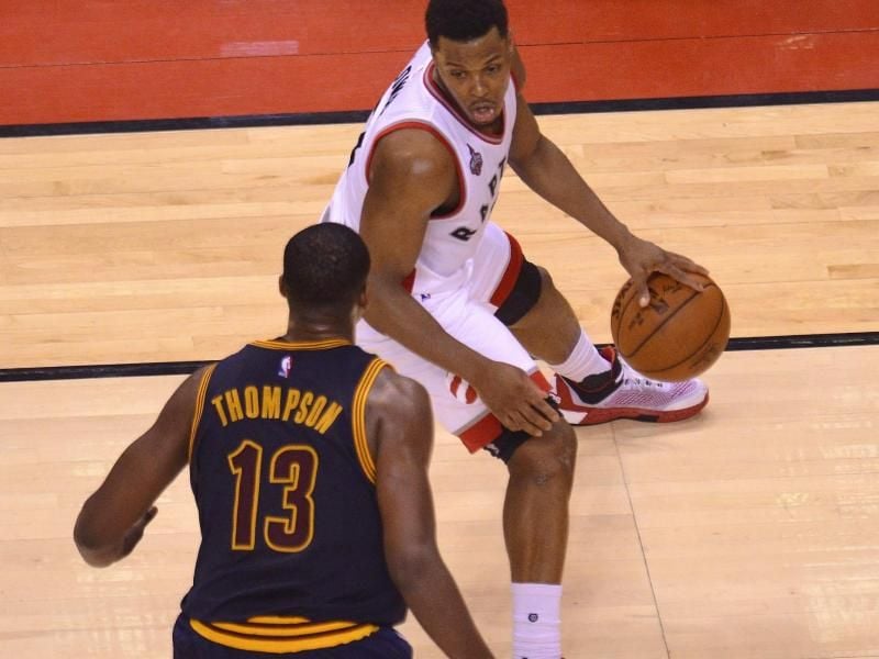 Kyle Lowry (o) war von den Cleveland Cavaliers nicht zu stoppen. Foto: Warren Toda