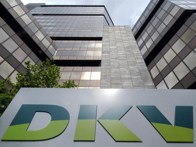 Beim zweitgrößten privaten Krankenversicherer, der DKV, steigen die Tarife pro Monat um bis zu 130 Euro. Foto: Oliver Berg/Archiv
