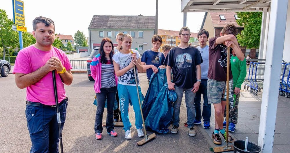 Die Gräfenhainichener Schüler sind bereit für ihre Aufträge.